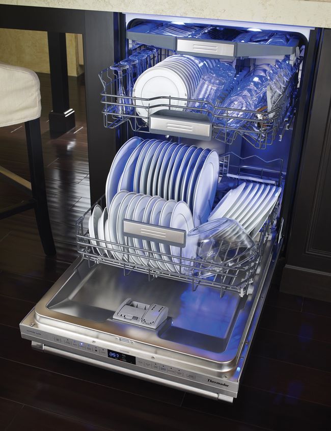 Star-Sapphire Dishwasher Outdoes the 