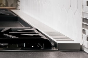 Zero Clearance Installation on Thermador 60-Inch Range